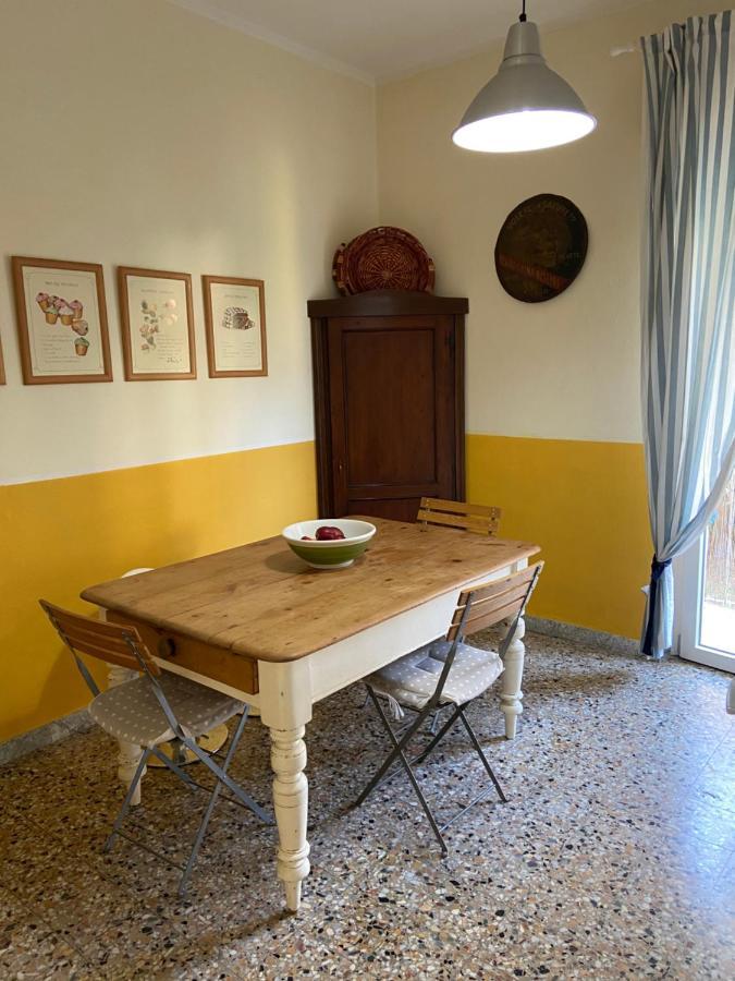 Appartamento Stella Marina A Due Passi Dal Mare E Dal Centro Marina Di Carrara Bagian luar foto