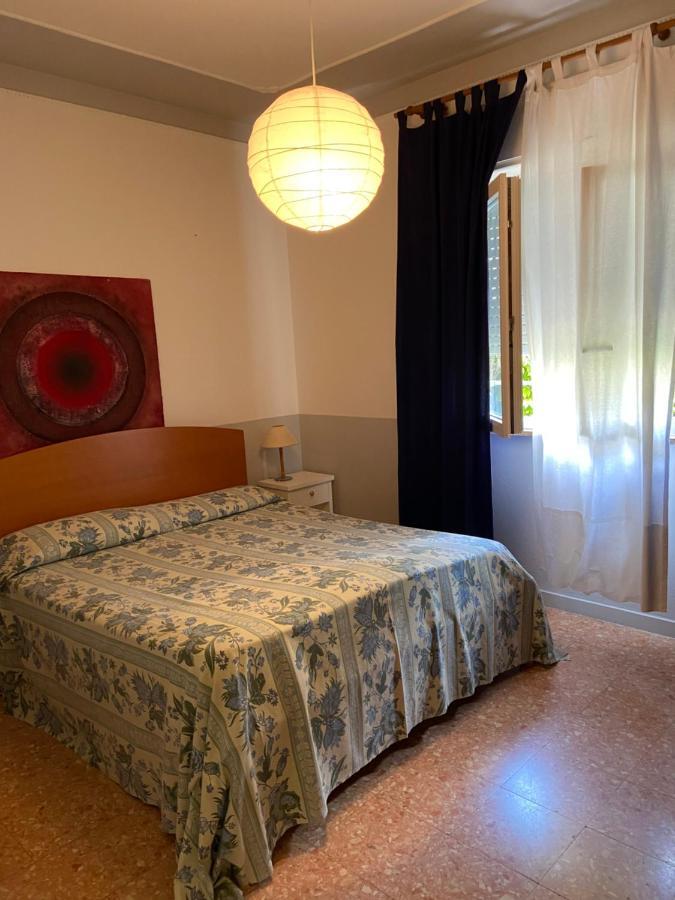 Appartamento Stella Marina A Due Passi Dal Mare E Dal Centro Marina Di Carrara Bagian luar foto