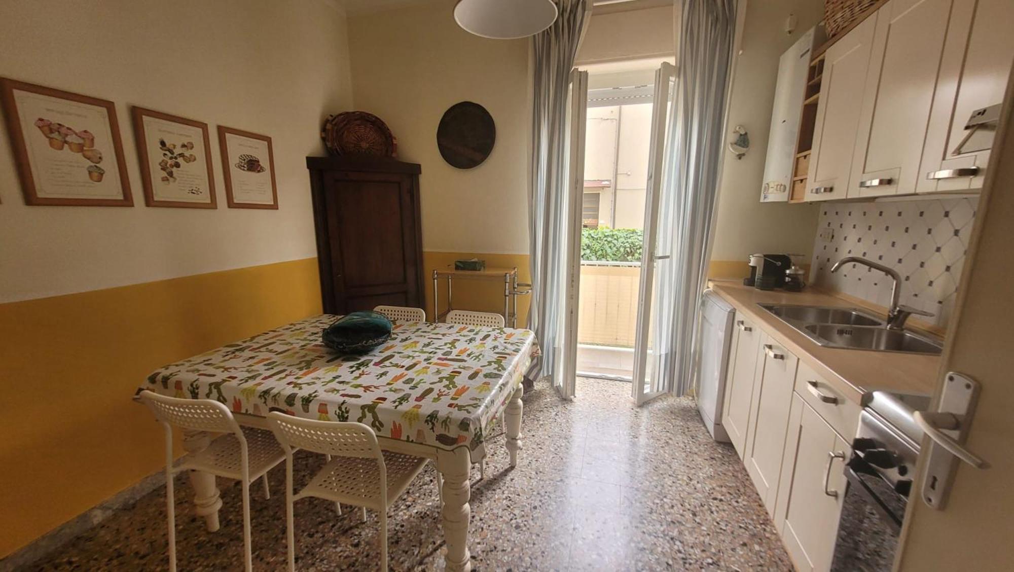 Appartamento Stella Marina A Due Passi Dal Mare E Dal Centro Marina Di Carrara Bagian luar foto